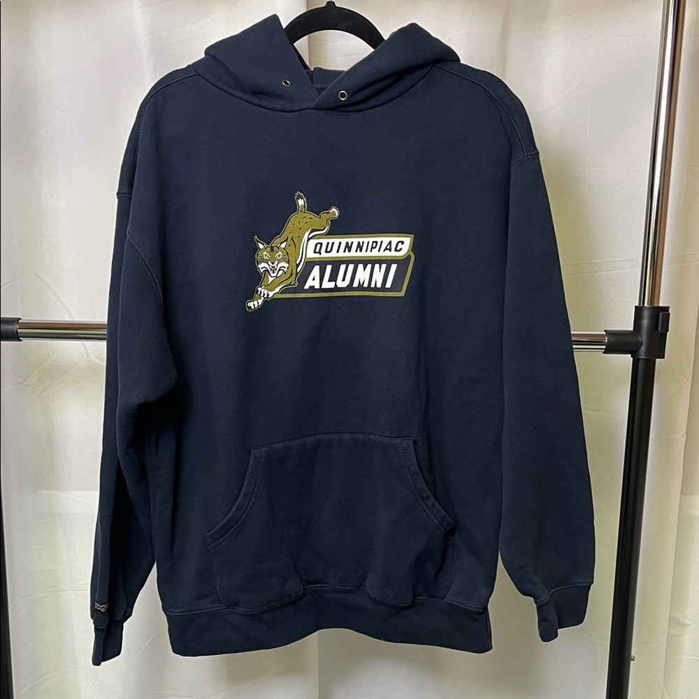 Quinnipiac University Alumni Hoodie blue large